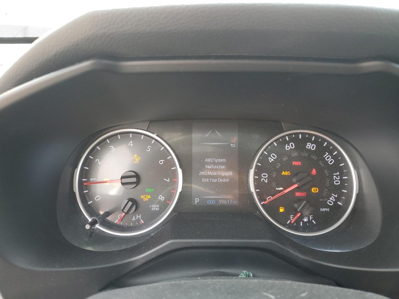 2019 Toyota RAV 4 - Image 9