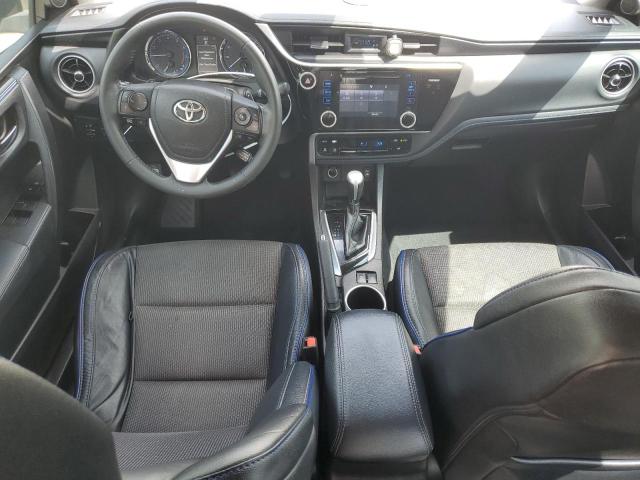  TOYOTA COROLLA 2017 Srebrny