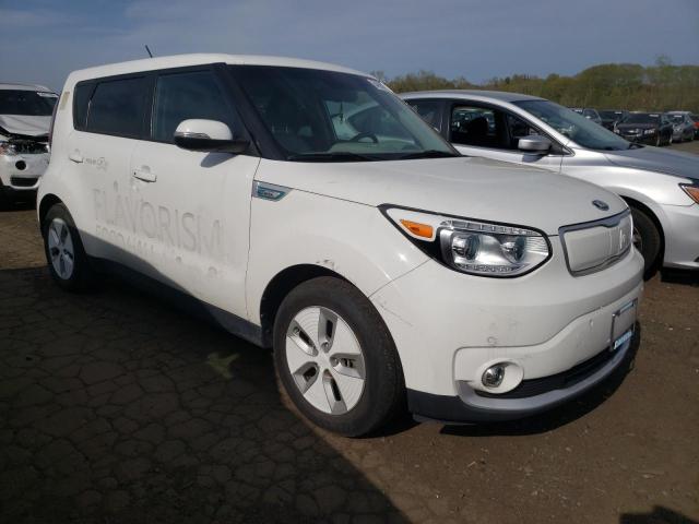  KIA SOUL 2016 Белый