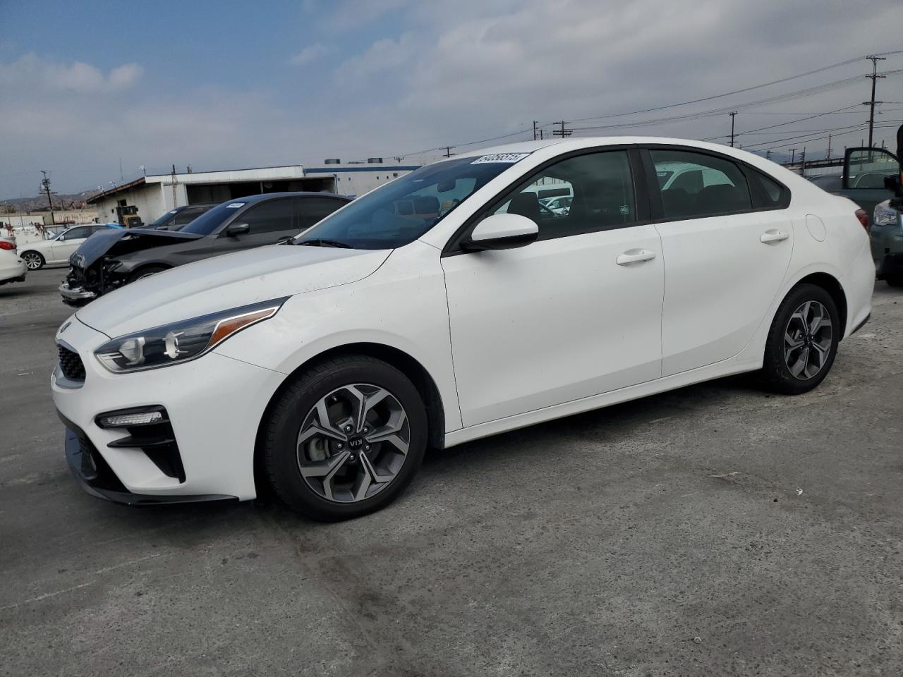 2019 Kia Forte Fe за продажба в Sun Valley, CA - Vandalism