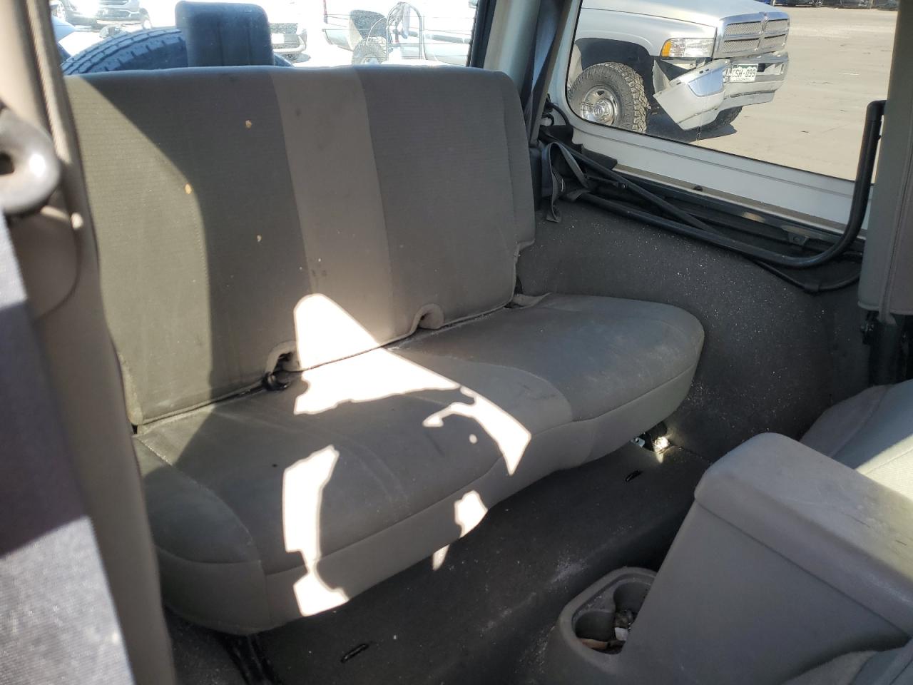 2003 Jeep Wrangler / Tj Sahara VIN: 1J4FA59SX3P302622 Lot: 52756105