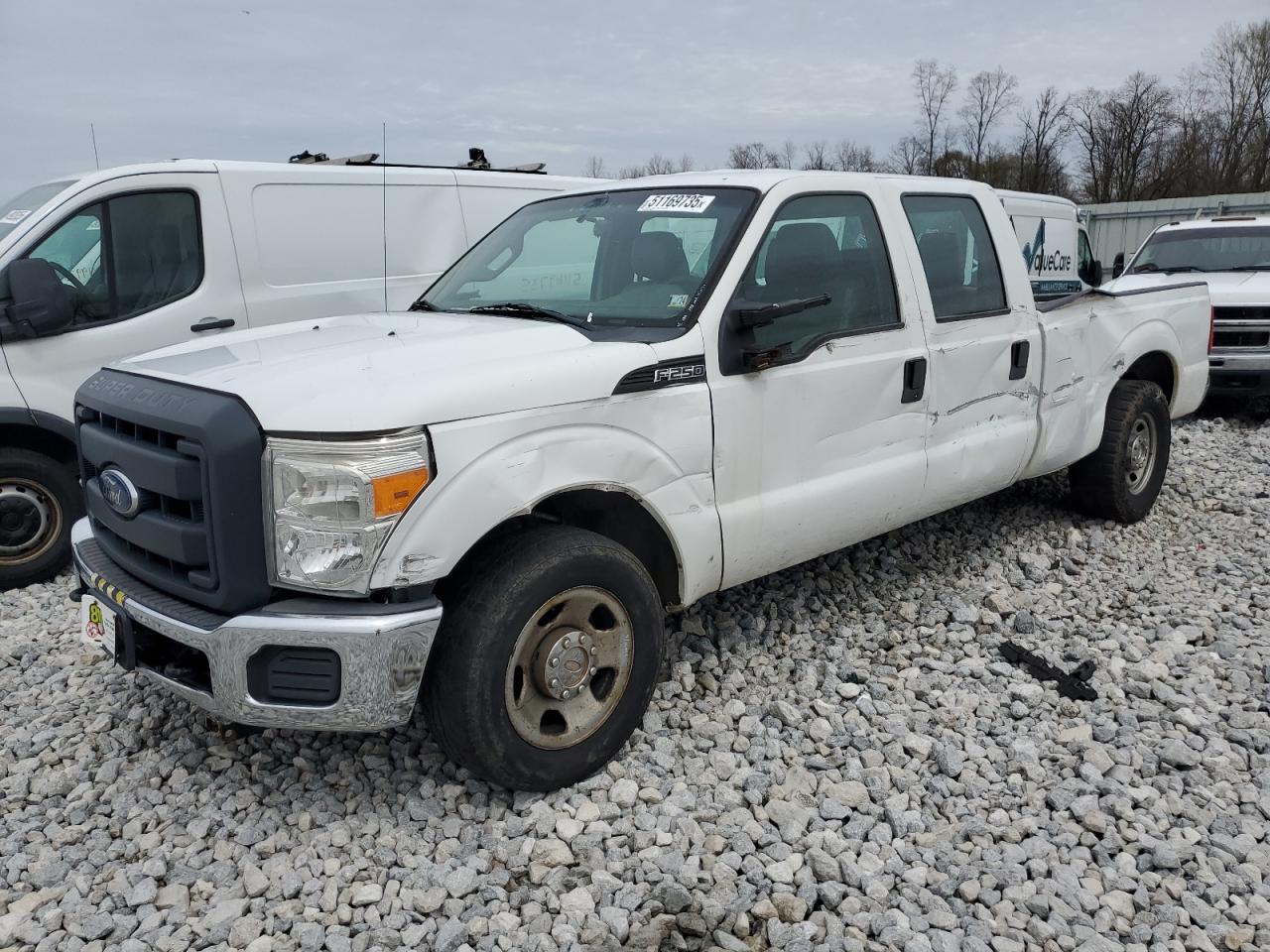 2012 Ford F250 Super Duty for Sale in Barberton, OH - Rear End
