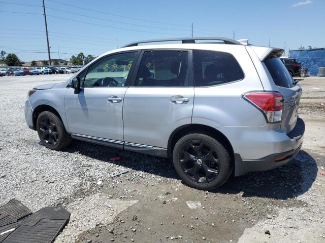  SUBARU FORESTER 2018 Srebrny