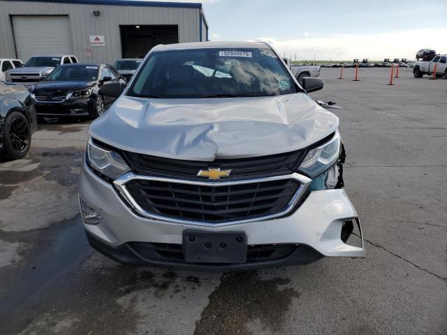  CHEVROLET EQUINOX 2018 Серебристый