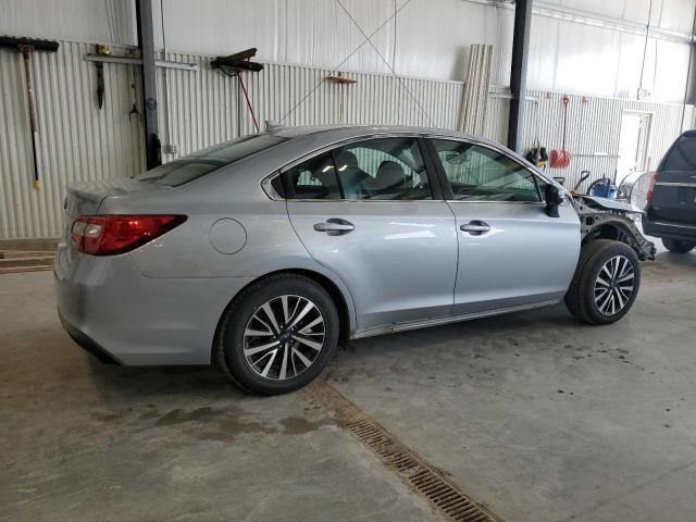  SUBARU LEGACY 2018 Сріблястий