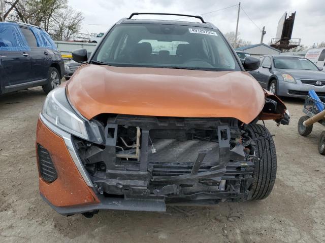 NISSAN KICKS 2024 Оранжевый