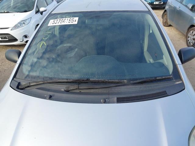 2006 TOYOTA YARIS T2