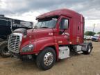 2016 Freightliner Cascadia 125 Semi Truck for Sale in Chatham, VA - Front End