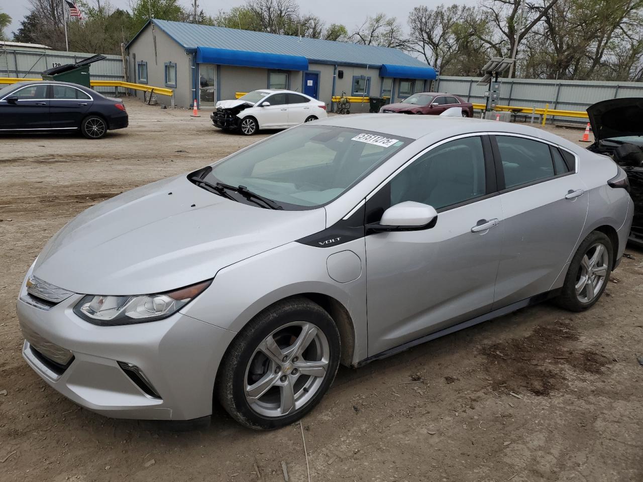 2017 Chevrolet Volt Lt for Sale in Wichita, KS - Side
