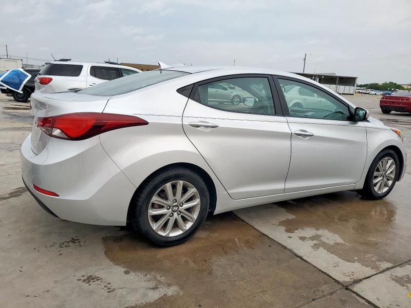  HYUNDAI ELANTRA 2015 Серебристый