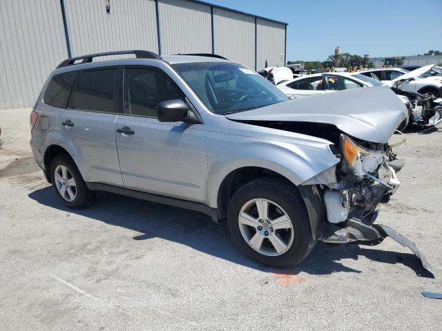  SUBARU FORESTER 2012 Srebrny