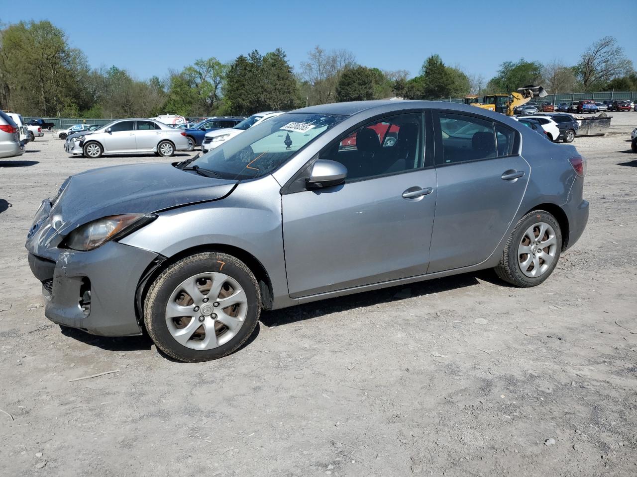 2013 Mazda 3 I продається в Madisonville, TN - Front End