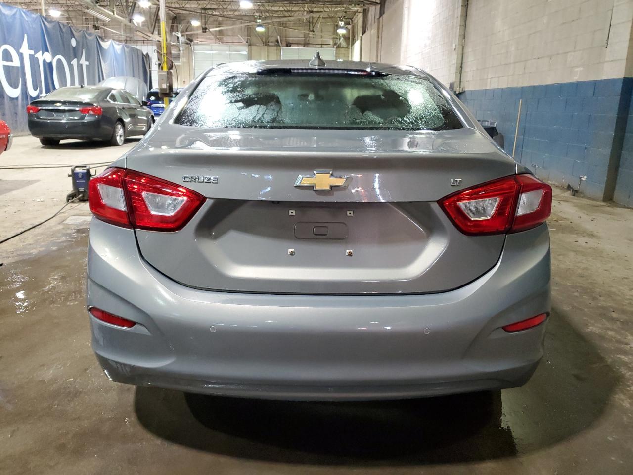 2019 Chevrolet Cruze Lt VIN: 1G1BE5SM8K7121322 Lot: 53541935