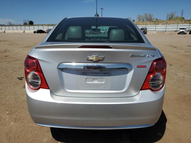  CHEVROLET SONIC 2015 Сріблястий