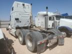 2001 Volvo Vnl Semi Truck zu verkaufen in Andrews, TX - Front End