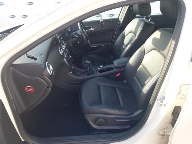 2015 MERCEDES BENZ A180 SPORT