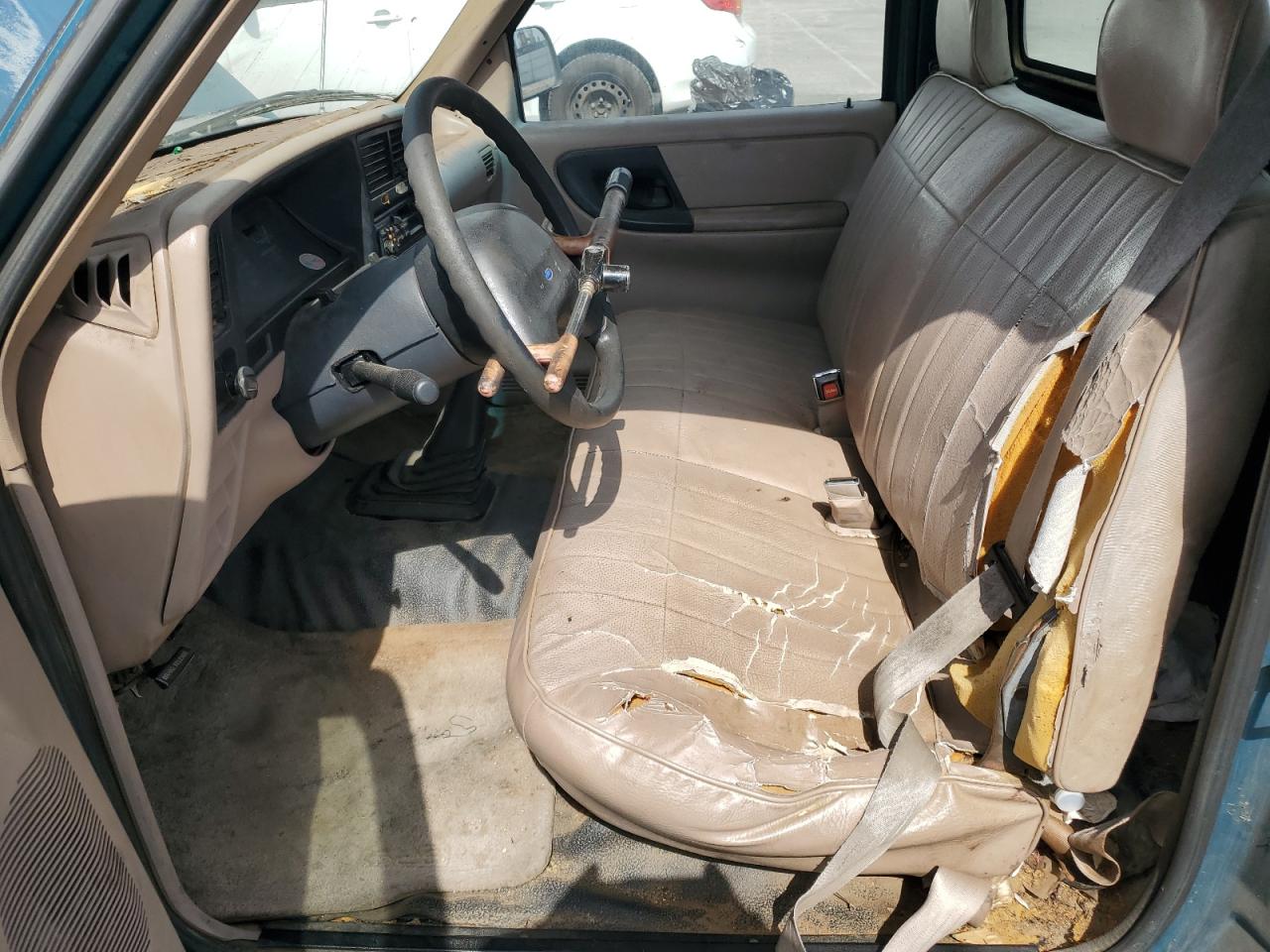 1994 Ford Ranger VIN: 1FTCR10A9RUE01764 Lot: 51811525