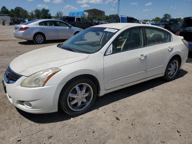 Sedans NISSAN ALTIMA 2012 Biały