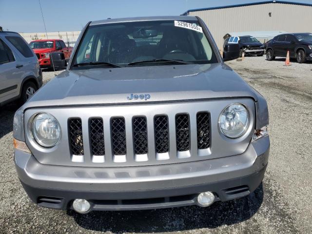  JEEP PATRIOT 2016 Серебристый