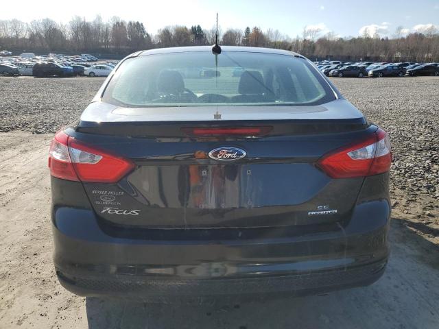  FORD FOCUS 2014 Czarny