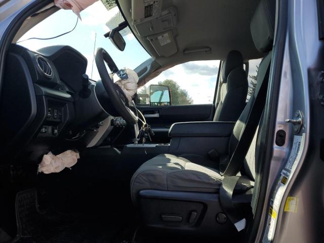  TOYOTA TUNDRA 2015 Srebrny