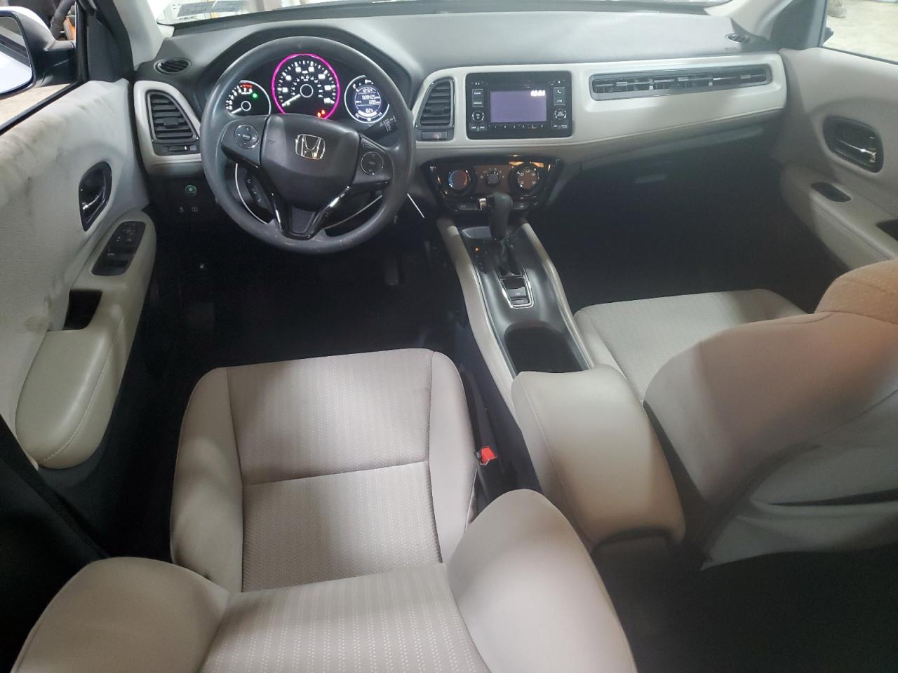 2018 Honda Hr-V Lx VIN: 3CZRU6H32JM722995 Lot: 55169305