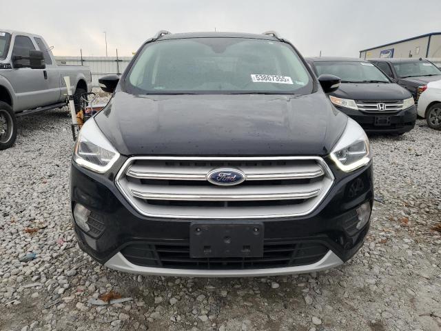  FORD ESCAPE 2018 Черный