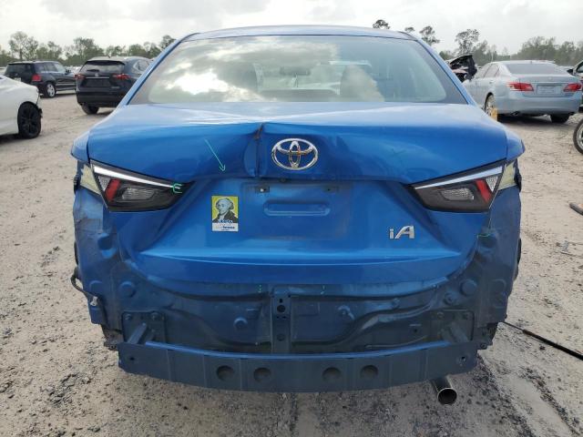 Sedans TOYOTA YARIS 2017 Granatowy