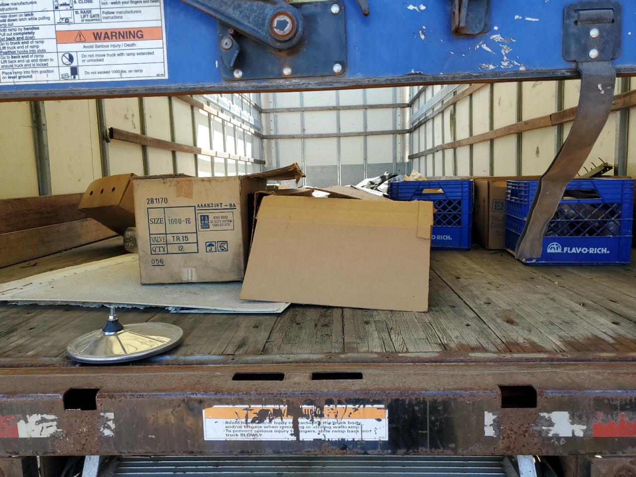 2017 International 4000 4300 VIN: 1HTMMMMM8HH637468 Lot: 52917505