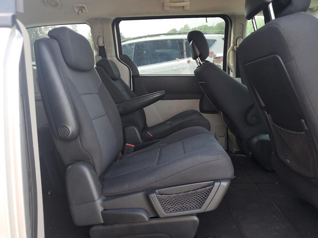 2010 Dodge Grand Caravan Sxt VIN: 2D4RN5D1XAR484357 Lot: 54231275