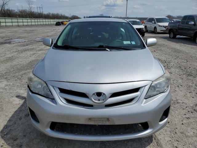  TOYOTA COROLLA 2012 Srebrny