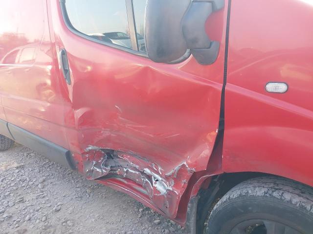 2007 VAUXHALL VIVARO 290