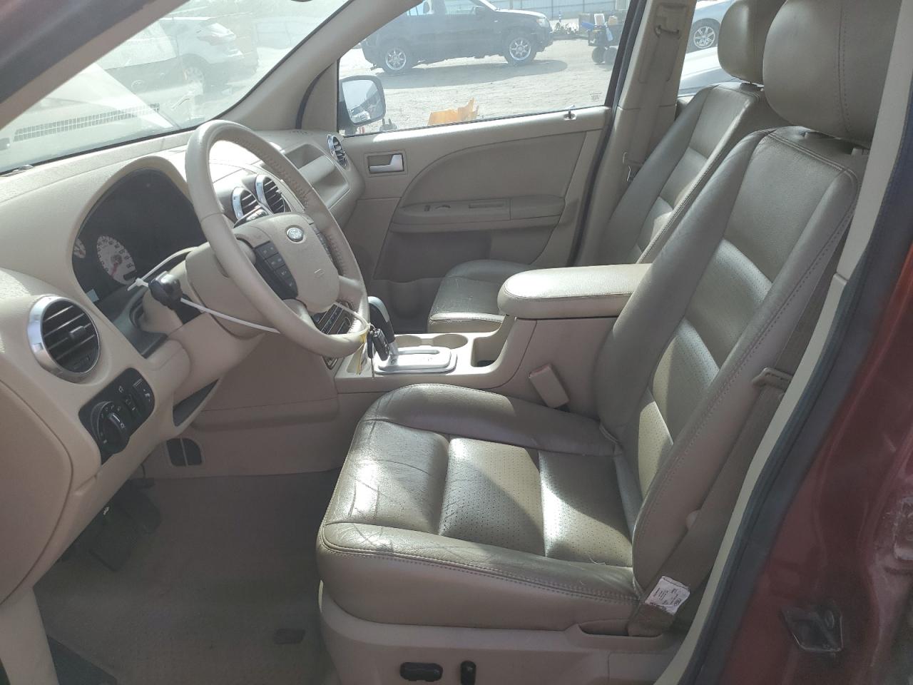 2005 Ford Freestyle Limited VIN: 1FMZK06165GA74986 Lot: 53398485