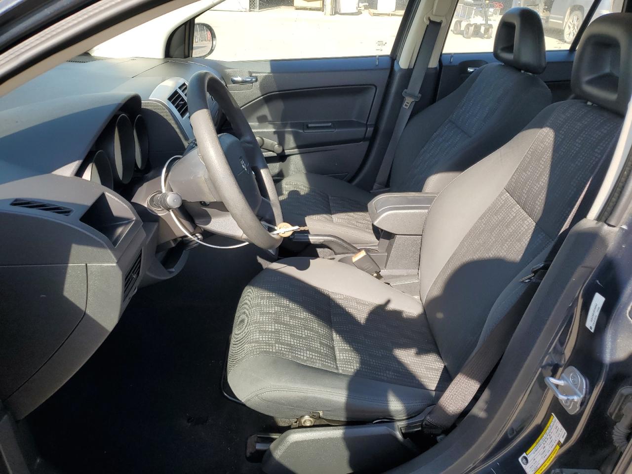 2008 Dodge Caliber VIN: 1B3HB28B28D660092 Lot: 51976135