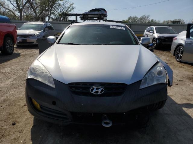  HYUNDAI GENESIS 2012 Srebrny