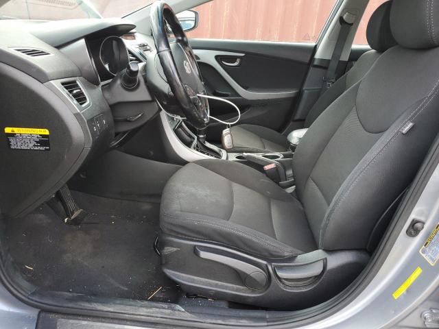 Седаны HYUNDAI ELANTRA 2016 Серебристый