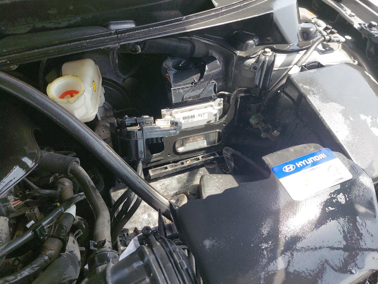 KMHDG41C7FU272765 - 2015 Hyundai ELANTRA - #undefined