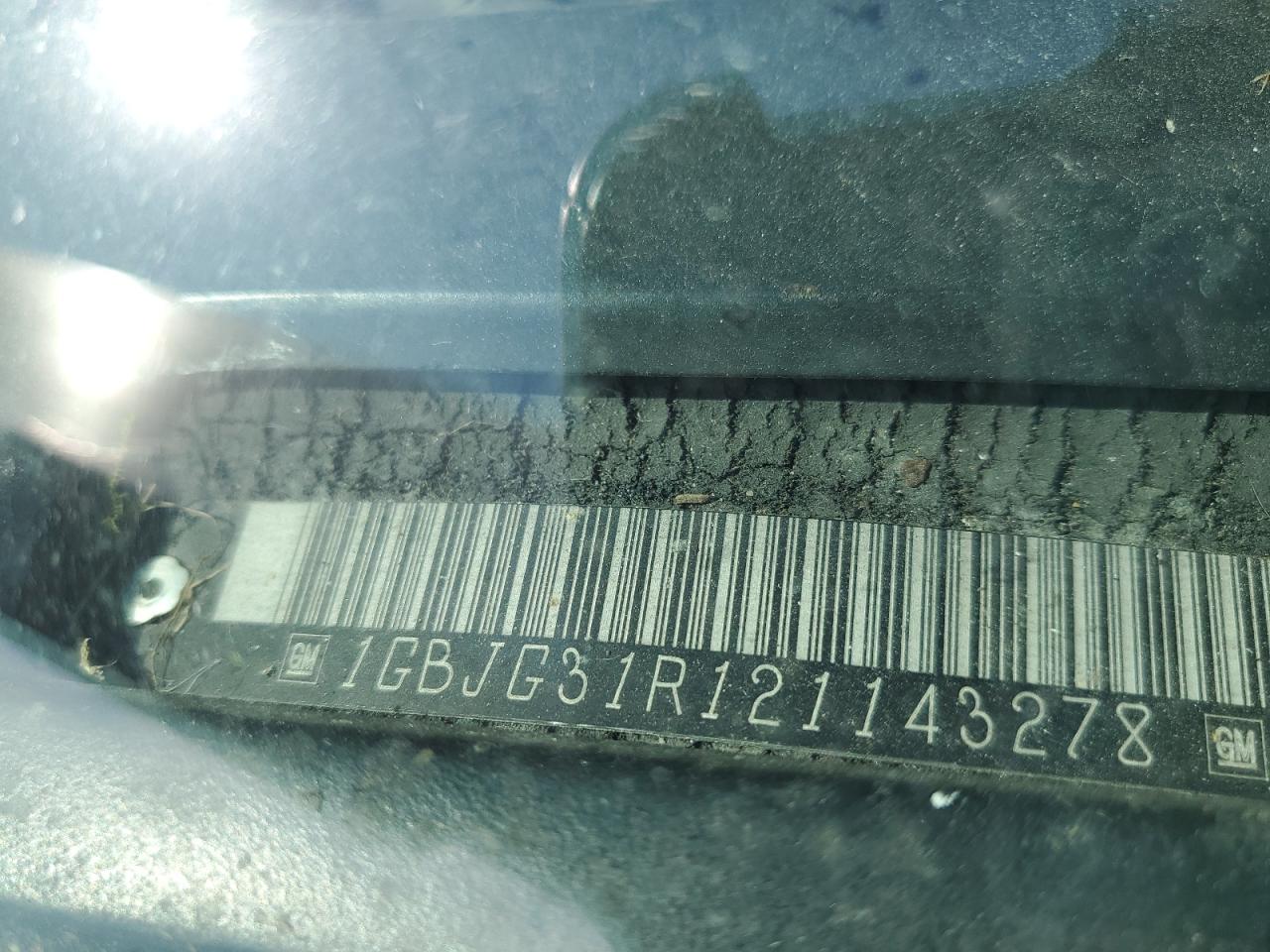 2002 Chevrolet Express G3500 VIN: 1GBJG31R121143278 Lot: 51607435