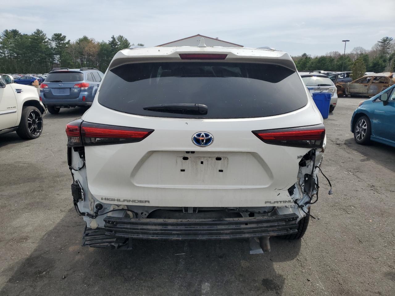 2021 Toyota Highlander Hybrid Platinum VIN: 5TDEBRCH2MS014779 Lot: 53320215