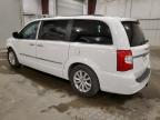 2016 Chrysler Town & Country Limited Platinum zu verkaufen in Avon, MN - Front End