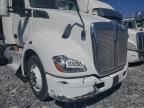 2014 Kenworth T680 Semi Truck للبيع في Cartersville، GA - Minor Dent/Scratches