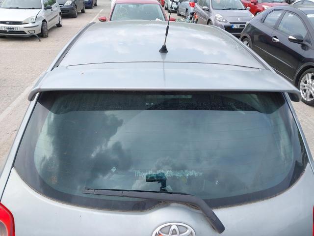 2009 TOYOTA AURIS TR S