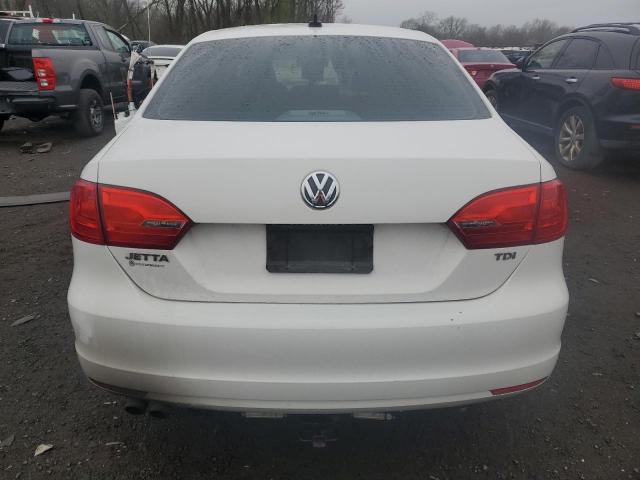  VOLKSWAGEN JETTA 2013 Biały