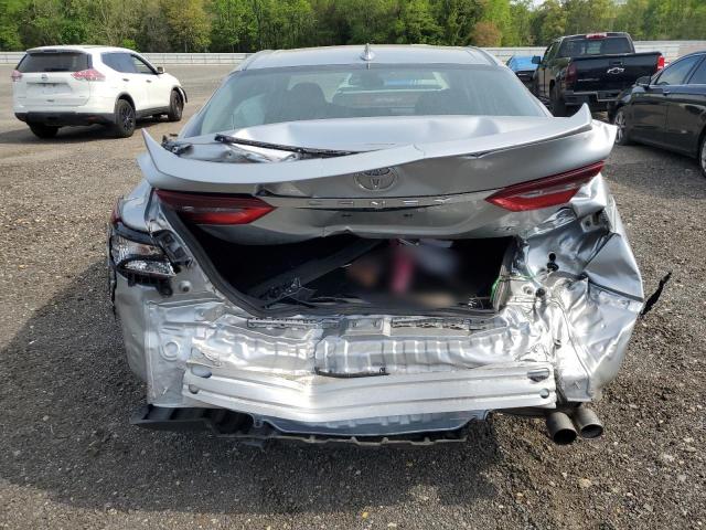  TOYOTA CAMRY 2022 Серебристый