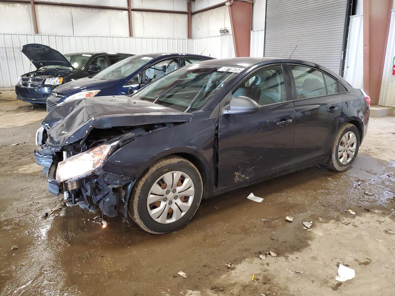 2015 Chevrolet Cruze Ls na sprzedaż w Lansing, MI - Front End