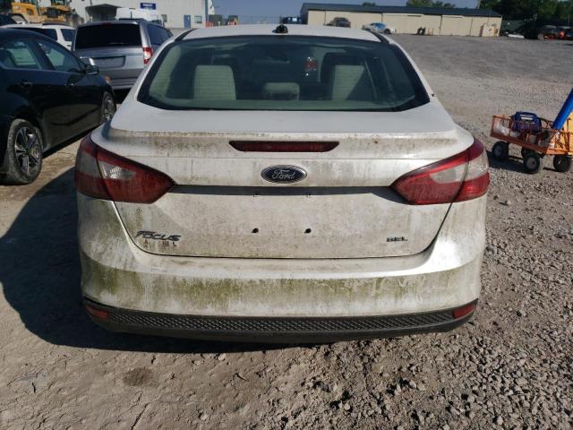  FORD FOCUS 2012 Biały