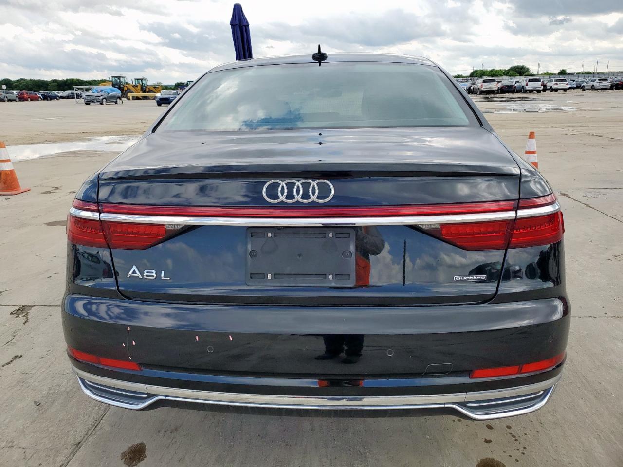 2020 Audi A8 L VIN: WAU8DAF88LN003646 Lot: 54011565