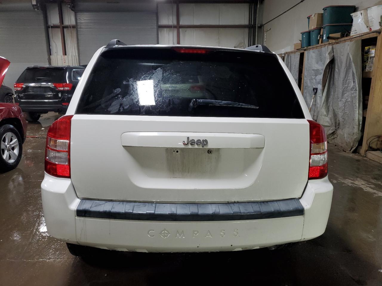 2007 Jeep Compass VIN: 1J8FT47W87D414139 Lot: 52924175