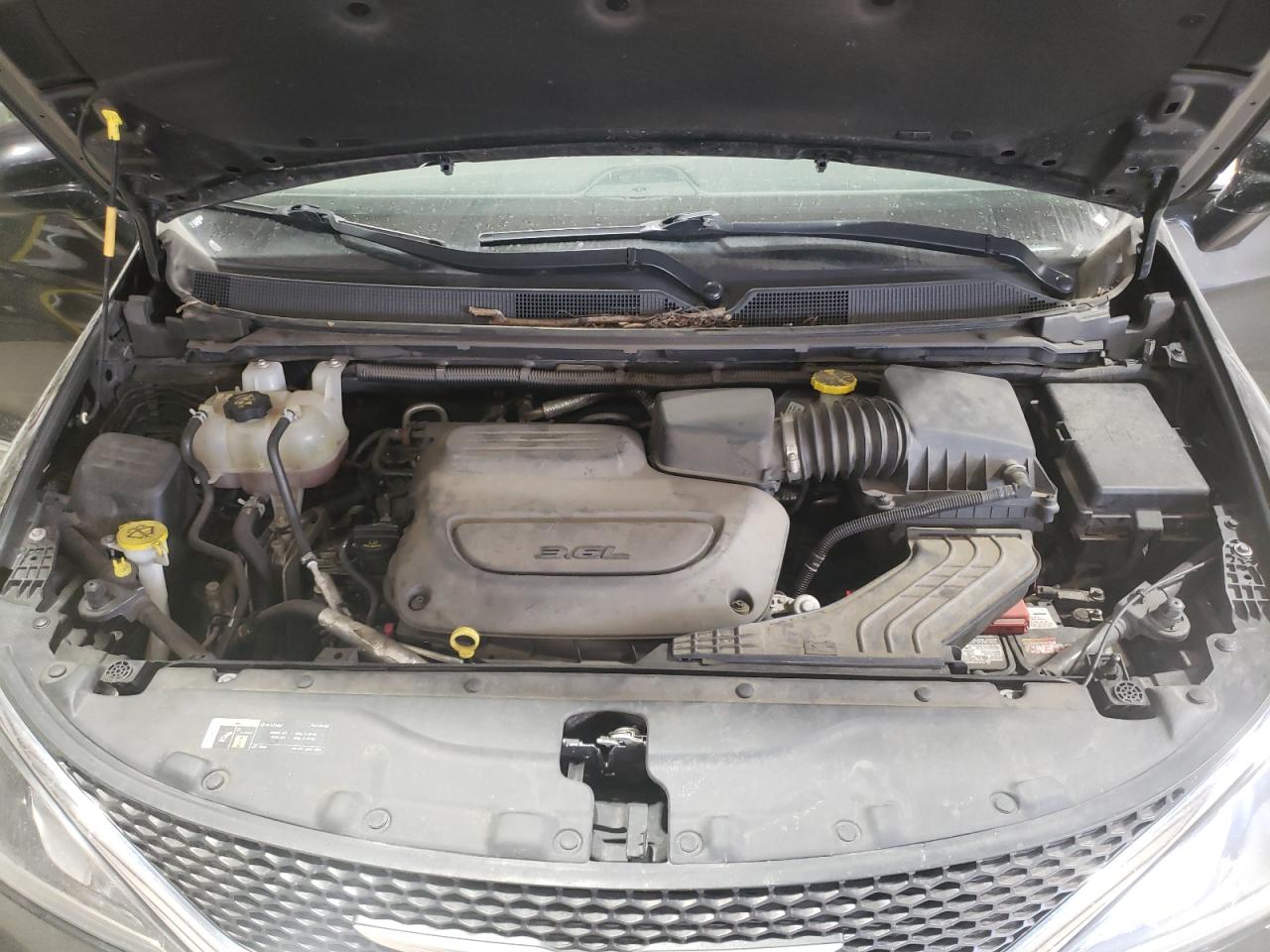 2019 Chrysler Pacifica Touring L VIN: 2C4RC1BG3KR685795 Lot: 52566565