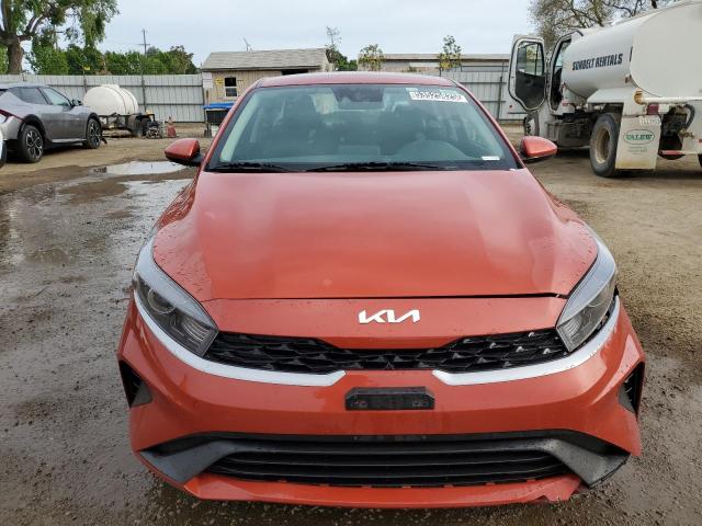  KIA FORTE 2023 Оранжевый